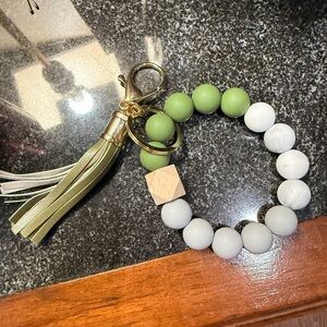 Green and White Beaded Keychain Wristlet